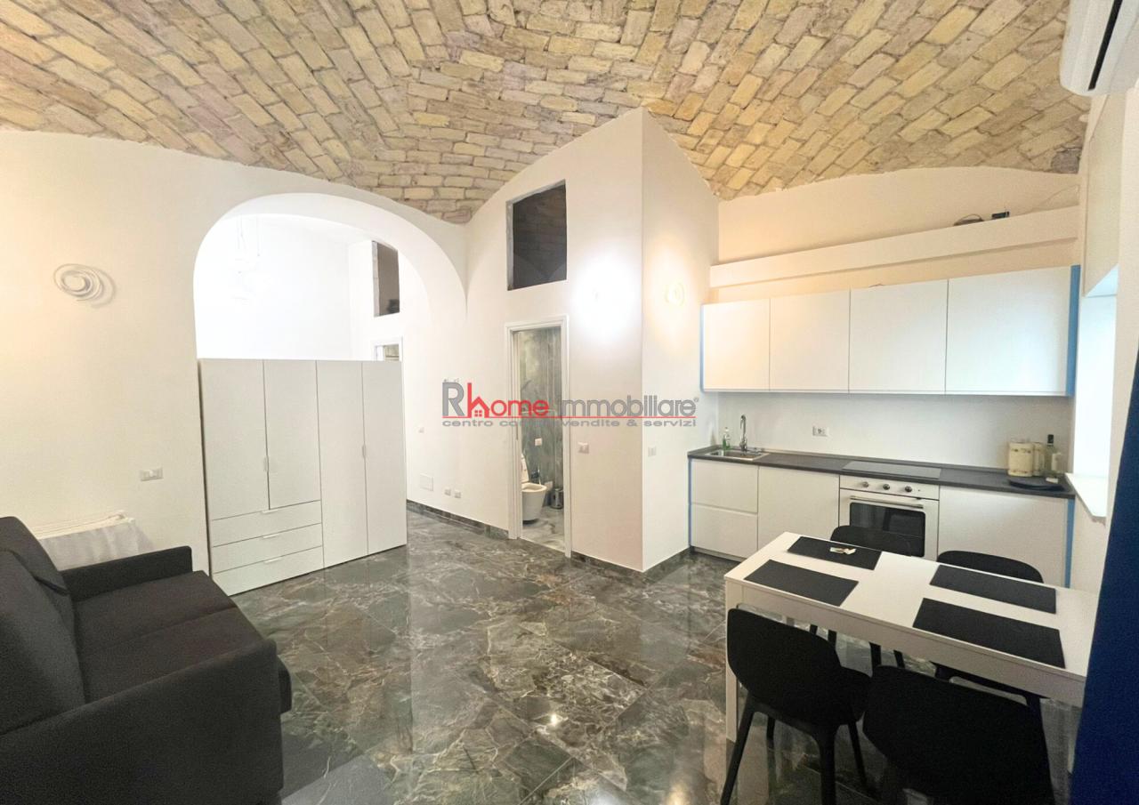 Vendita Bivani, Roma foto