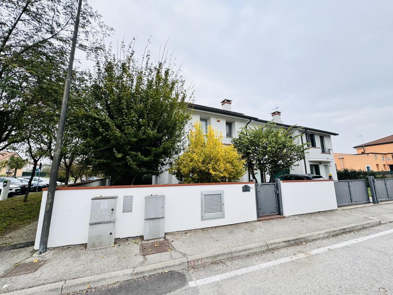 Vendita Eptavani, Bosaro foto