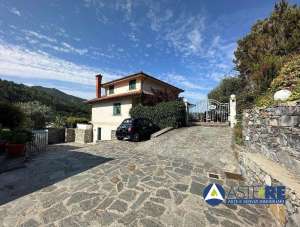 Vendita Multivani, Casarza Ligure Vendita Multivani, Casarza Ligure