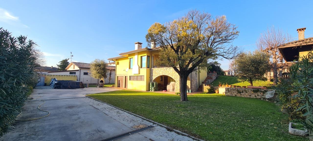 Vendita Quadrivani, Montichiari foto