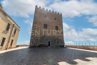 Vendita Quadrivani, Motta Sant'Anastasia Vendita Quadrivani, Motta Sant'Anastasia