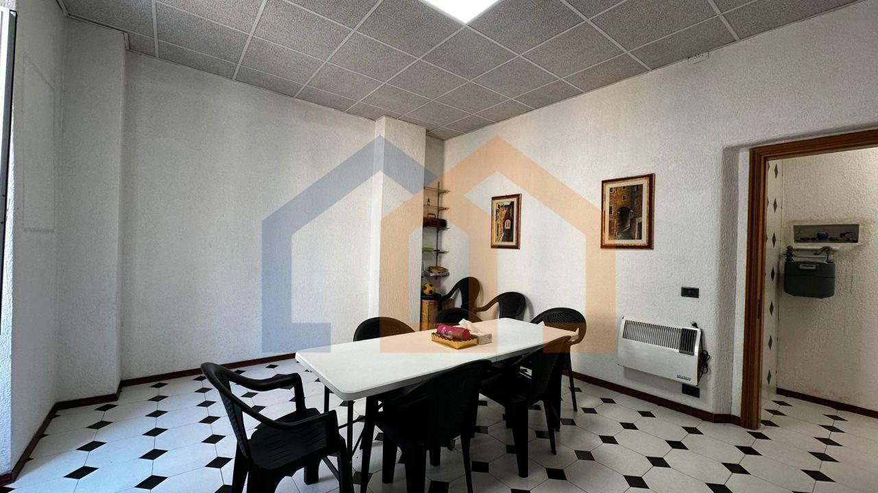 Affitto Trivani, Savona foto