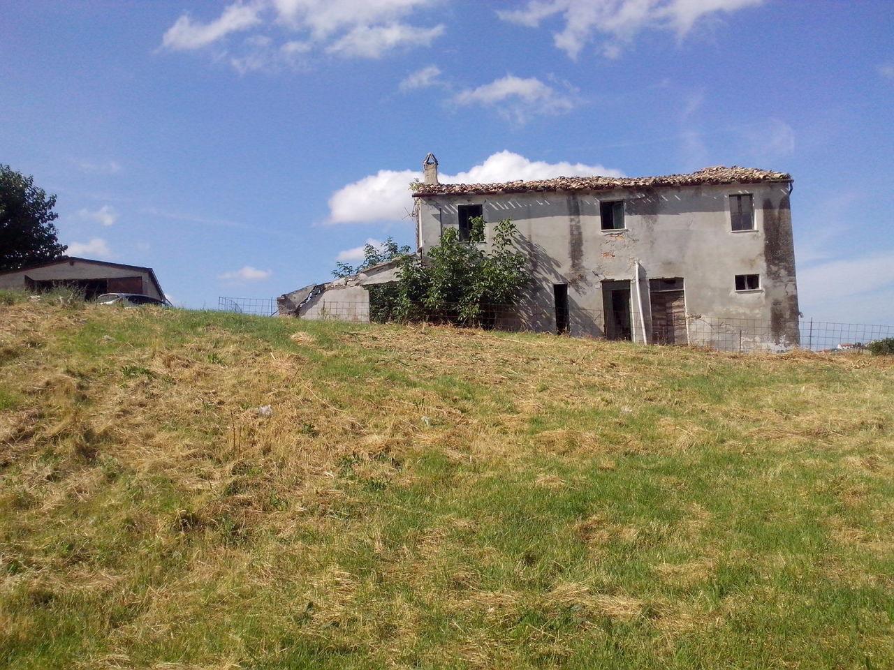 Vendita Case, Staffolo foto