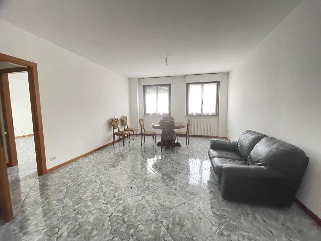 Vendita Quadrivani, Monsano foto