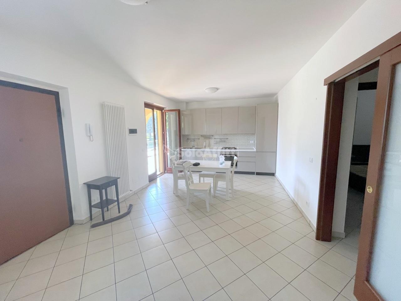 Affitto Quadrivani, Osimo foto