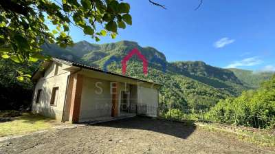 Vendita Villa, Gallicano Vendita Villa, Gallicano