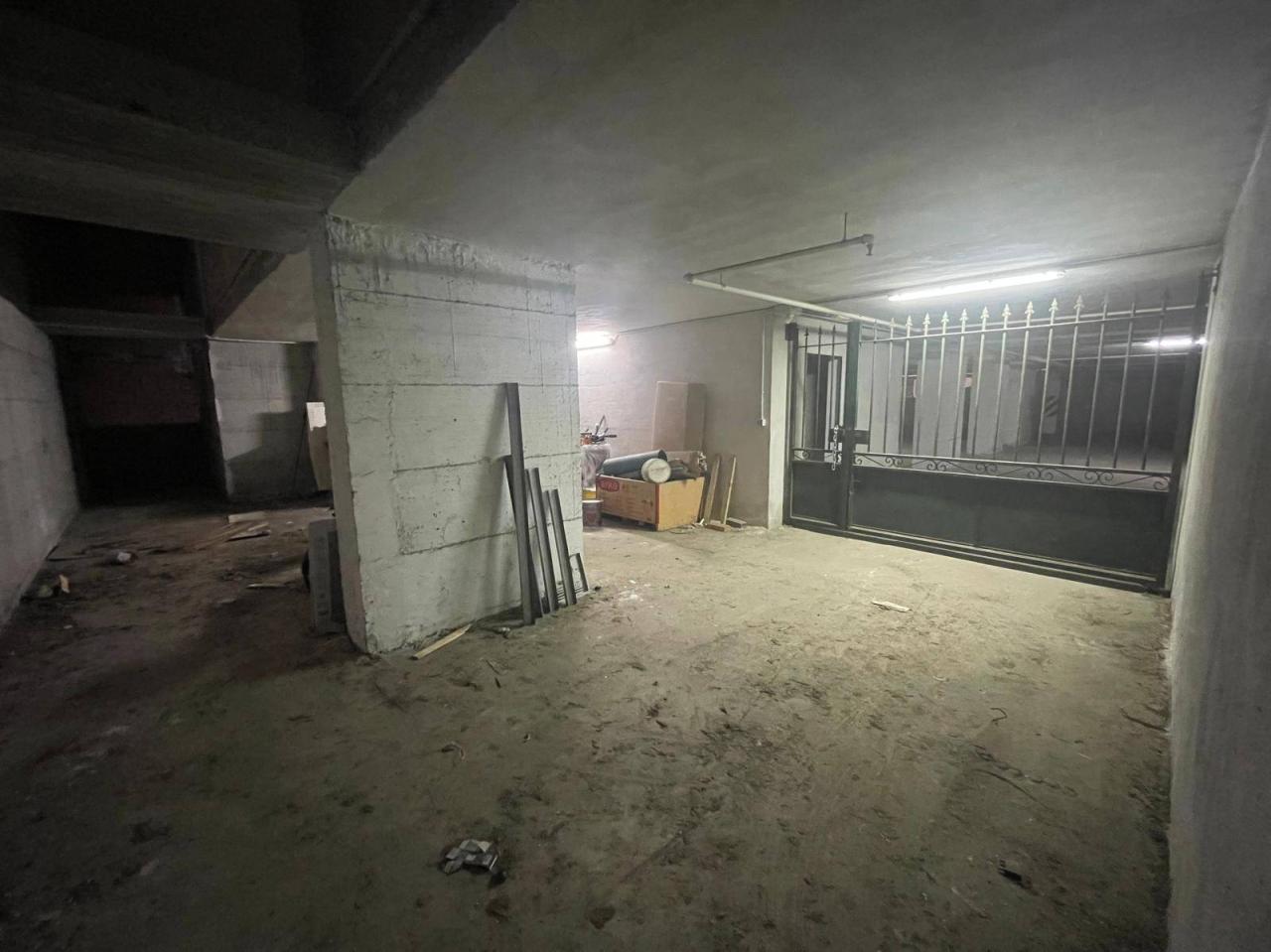 Vendita Magazzino, Caserta foto