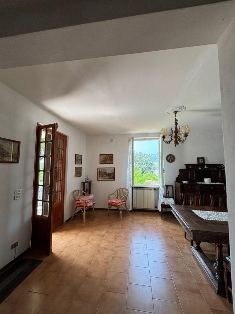 Affitto Quadrivani, Varano de' Melegari foto