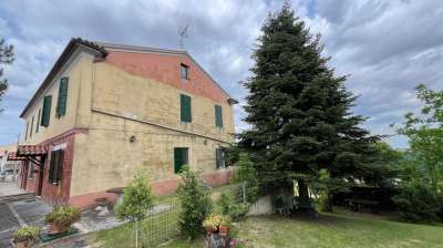 Vendita Eptavani, Poggio San Marcello Vendita Eptavani, Poggio San Marcello