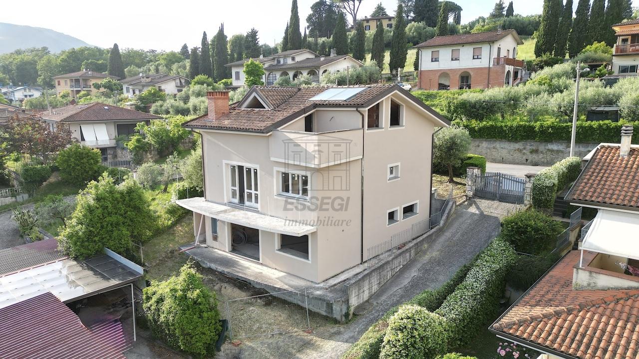 Vendita Multivani, Lucca foto