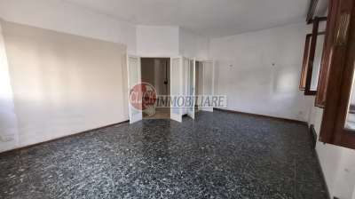 Vendita Pentavani, Borgo San Lorenzo Vendita Pentavani, Borgo San Lorenzo