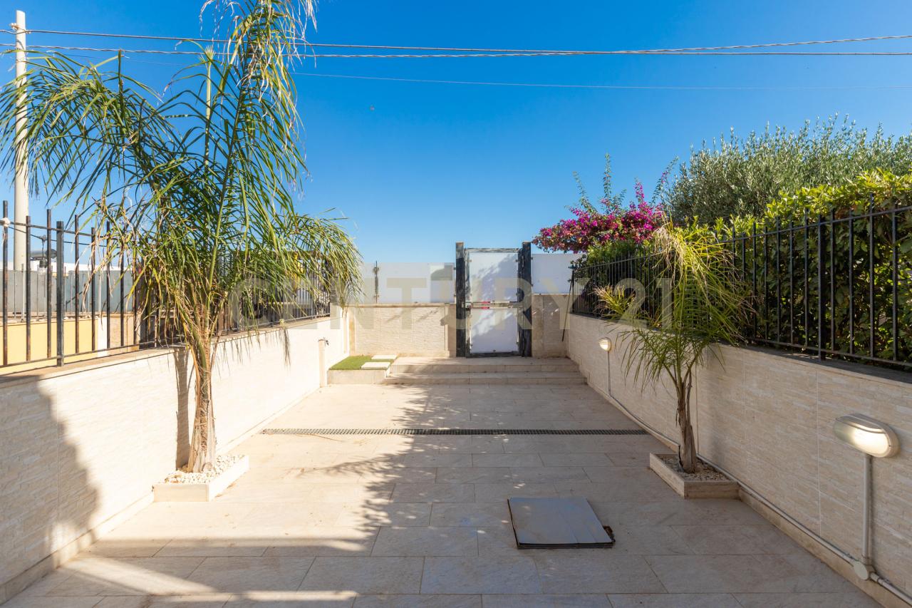 Vendita Trivani, Noto foto