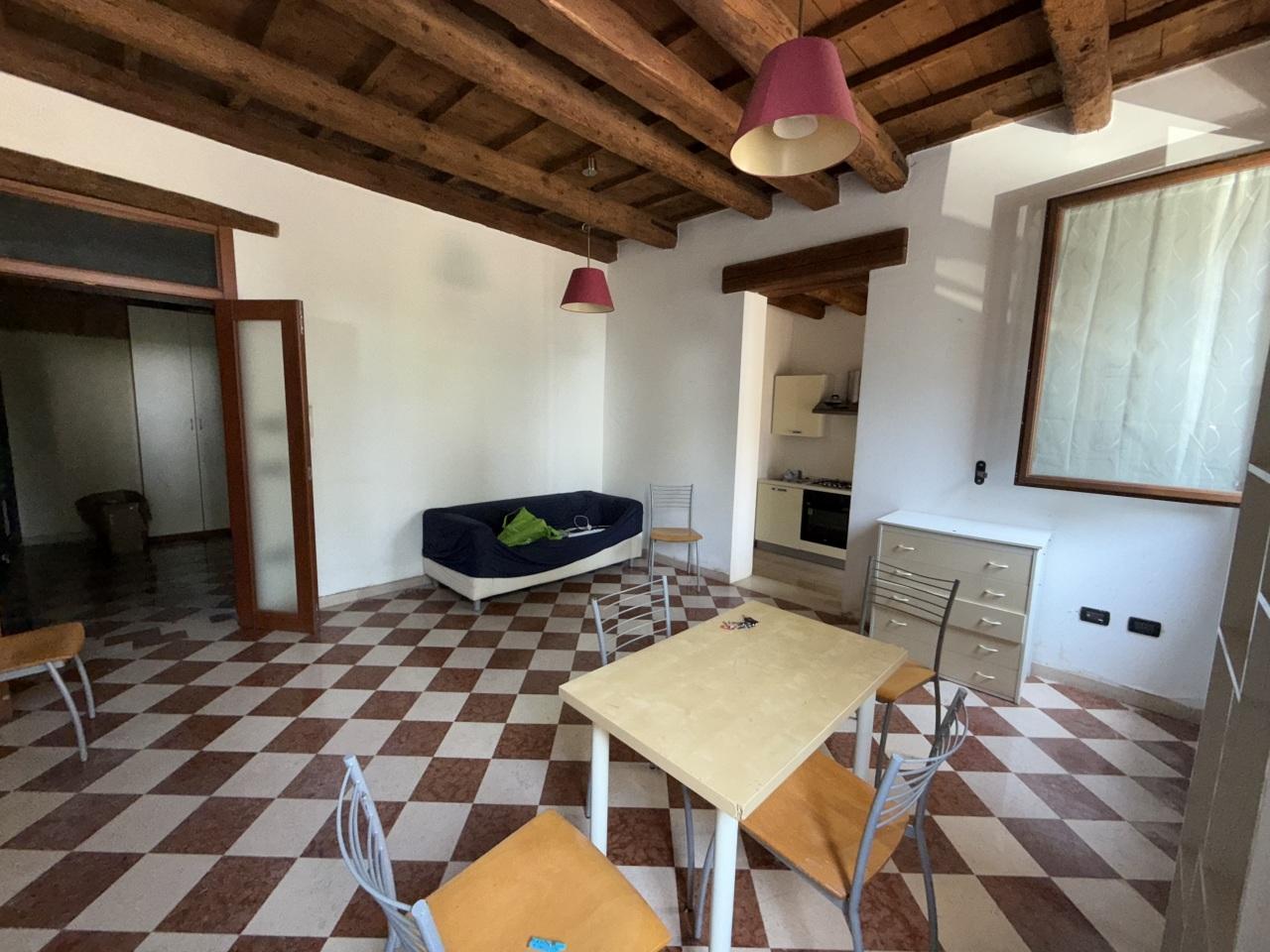 Vendita Bivani, Rovigo foto
