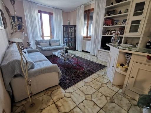 Vendita INGRESSO INDIPENDENTE, Vinci foto