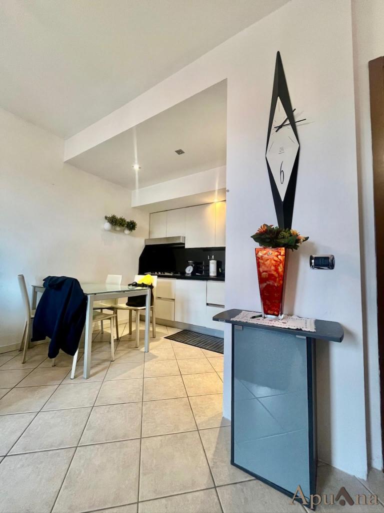 Vendita Appartamento, Massa foto