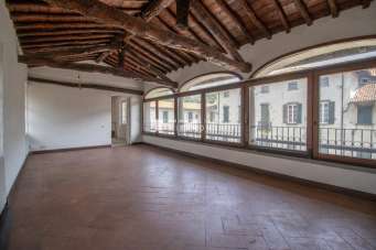 Affitto Quadrivani, Valmadrera Affitto Quadrivani, Valmadrera