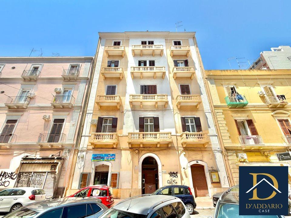 Vendita Quadrivani, Taranto foto