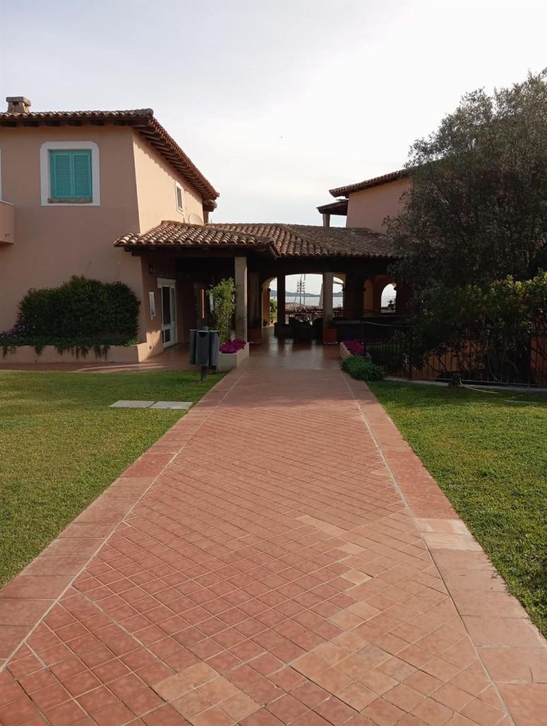 Affitto Casa Indipendente, Sassari foto