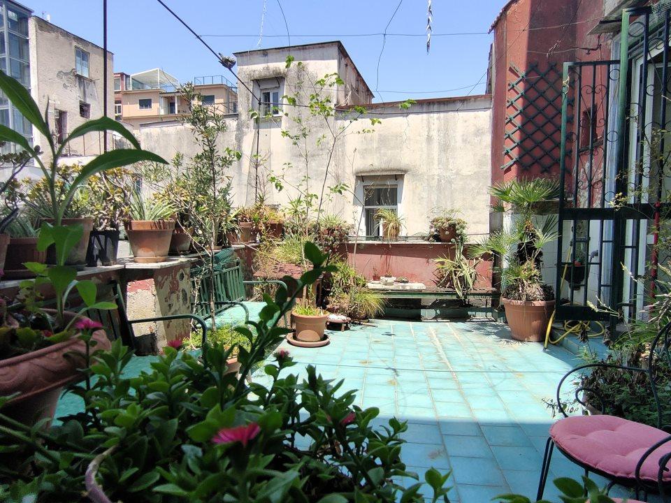 Vendita Eptavani, Napoli foto