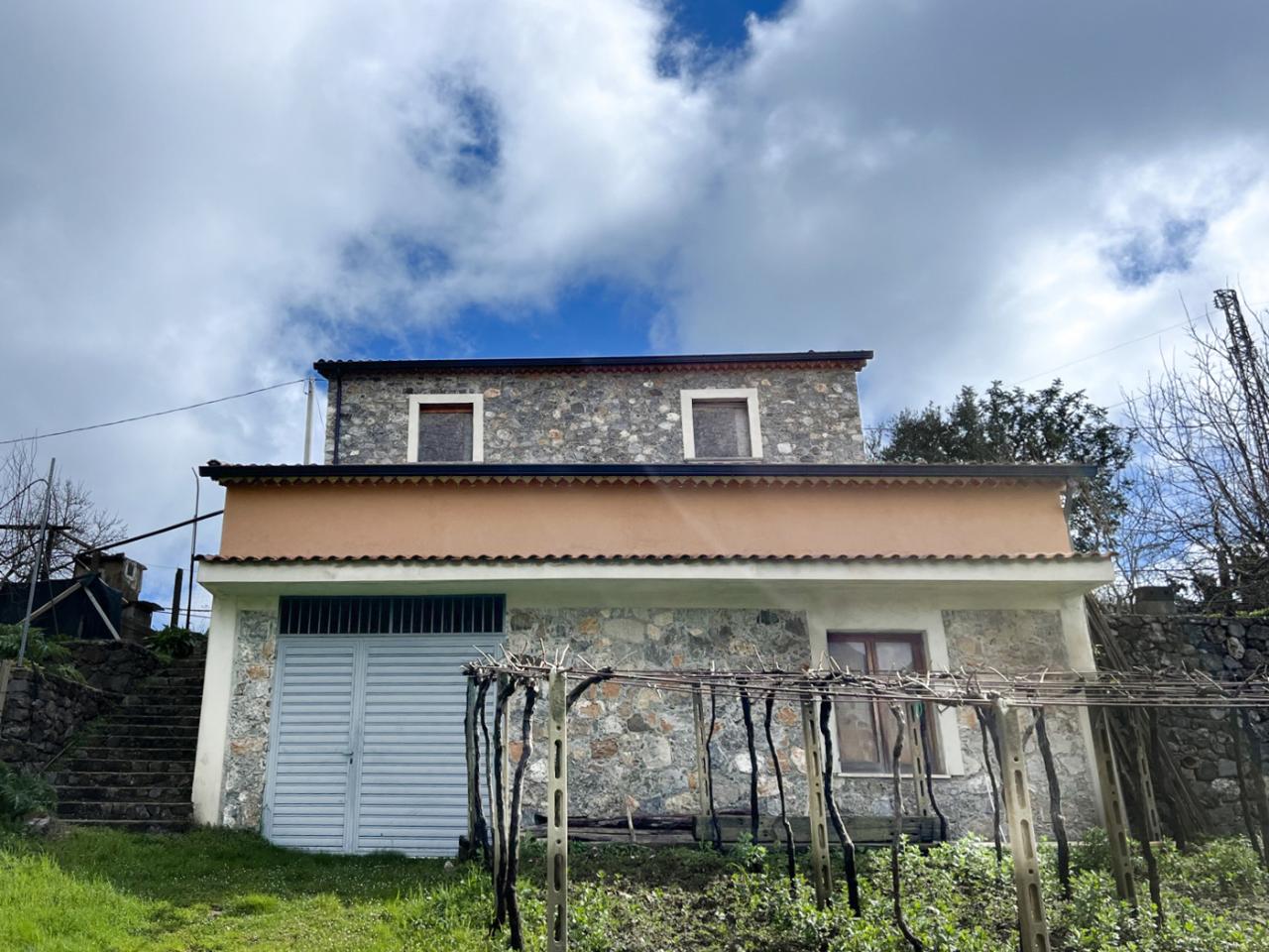 Vendita Casa indipendente, San Giovanni a Piro foto