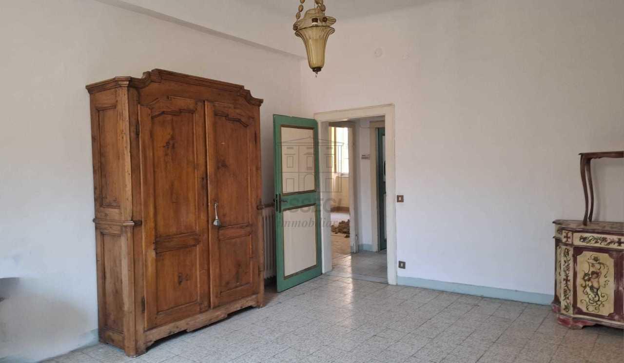 Vendita Quadrivani, Lucca foto