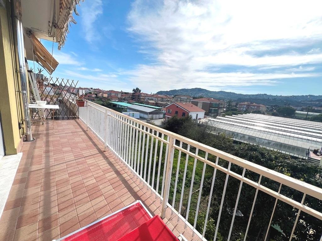 Vendita Trivani, Diano Marina foto