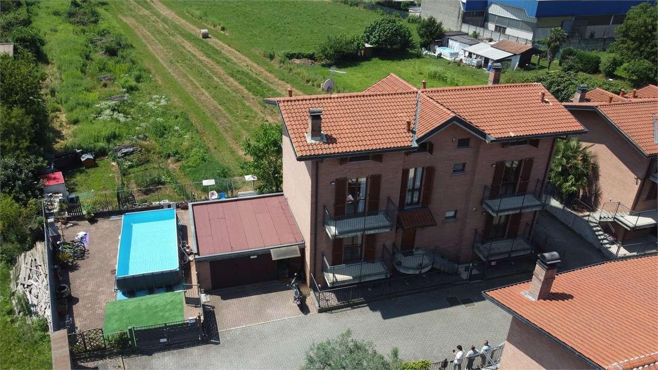 Vendita vendita, Lonate Ceppino foto
