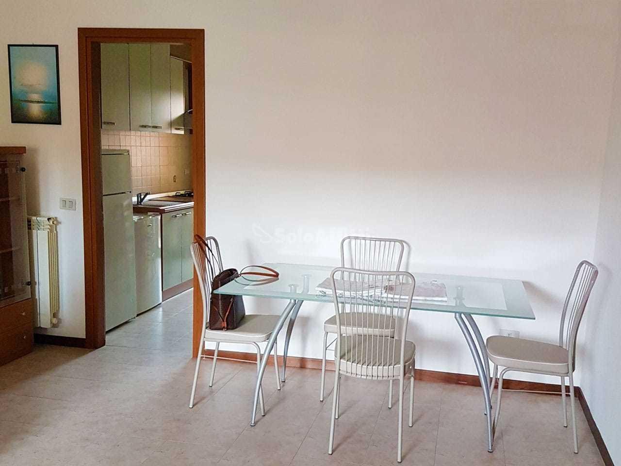 Affitto Trivani, Latina foto