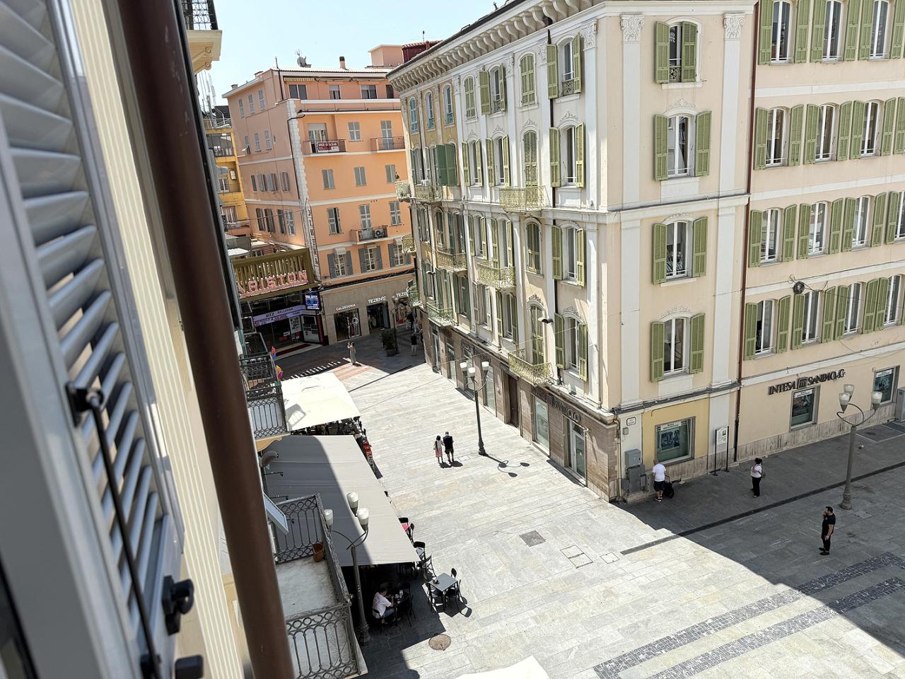 Vendita Quadrivani, Sanremo foto