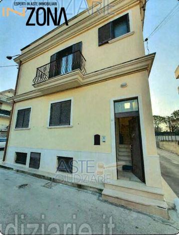 Vendita Trivani, Bari foto