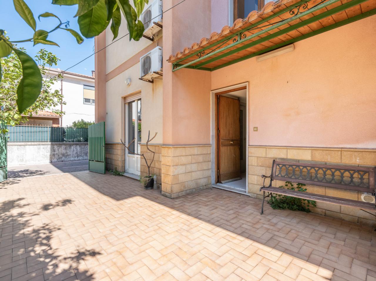 Vendita Quadrivani, Palermo foto