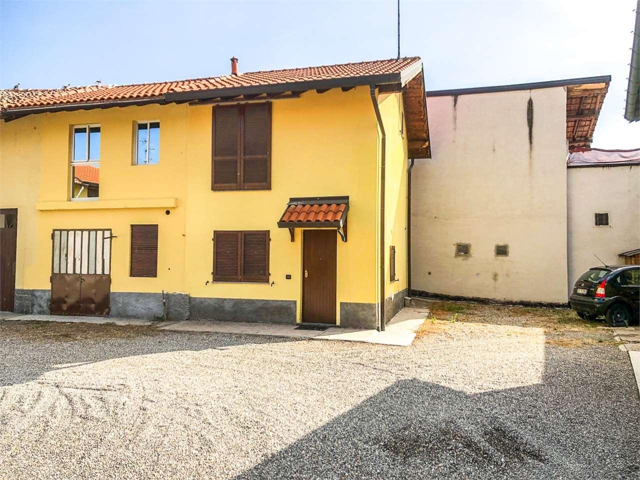 Affitto affitto, Mesero foto