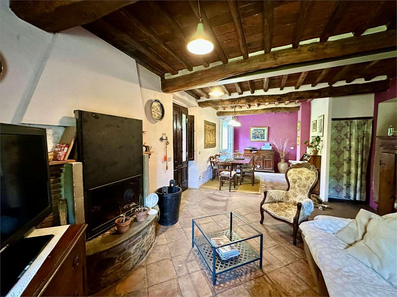 Vendita vendita, Lucca foto