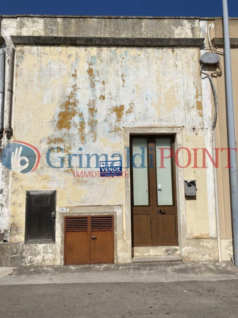 Vendita Trivani, Spongano foto