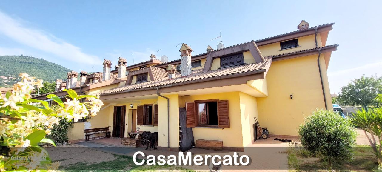 casa indipendente in vendita a Rocca di Papa