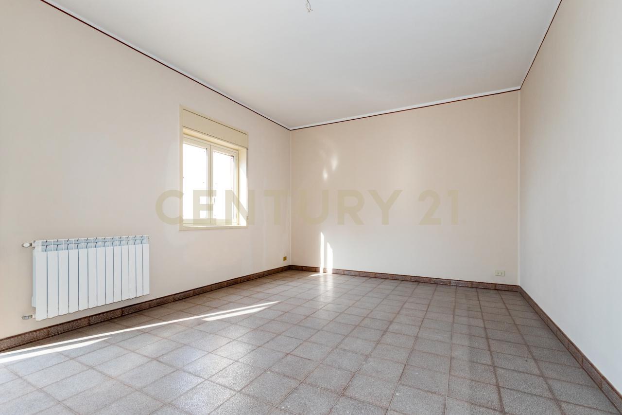 Vendita Quadrivani, Adrano Vendita Quadrivani, Adrano foto