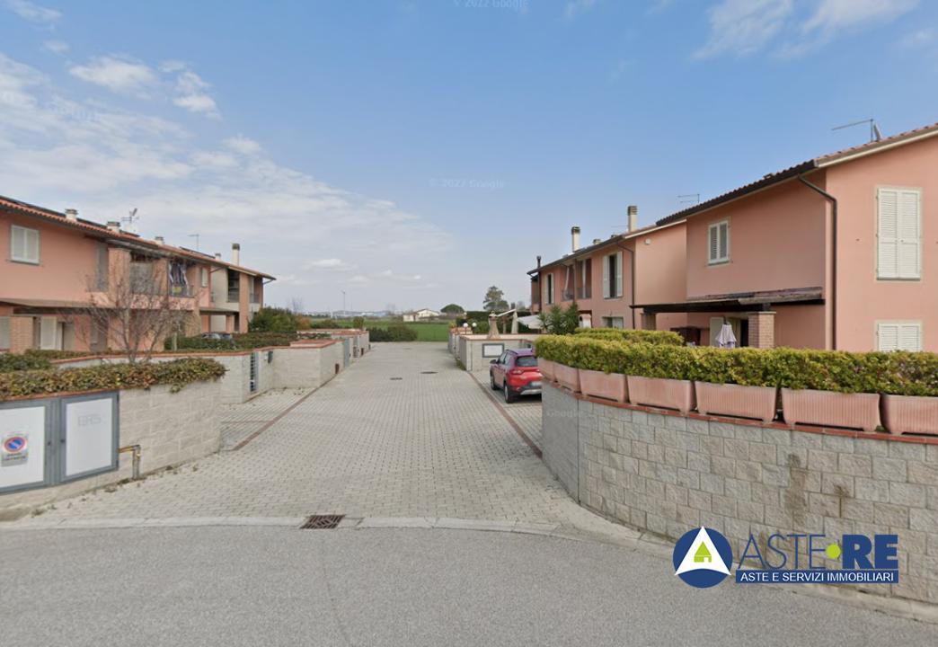Vendita Quadrivani, Pontedera foto