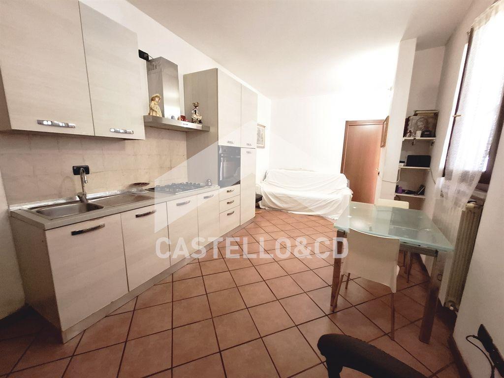 Vendita Appartamento, Desenzano del Garda foto