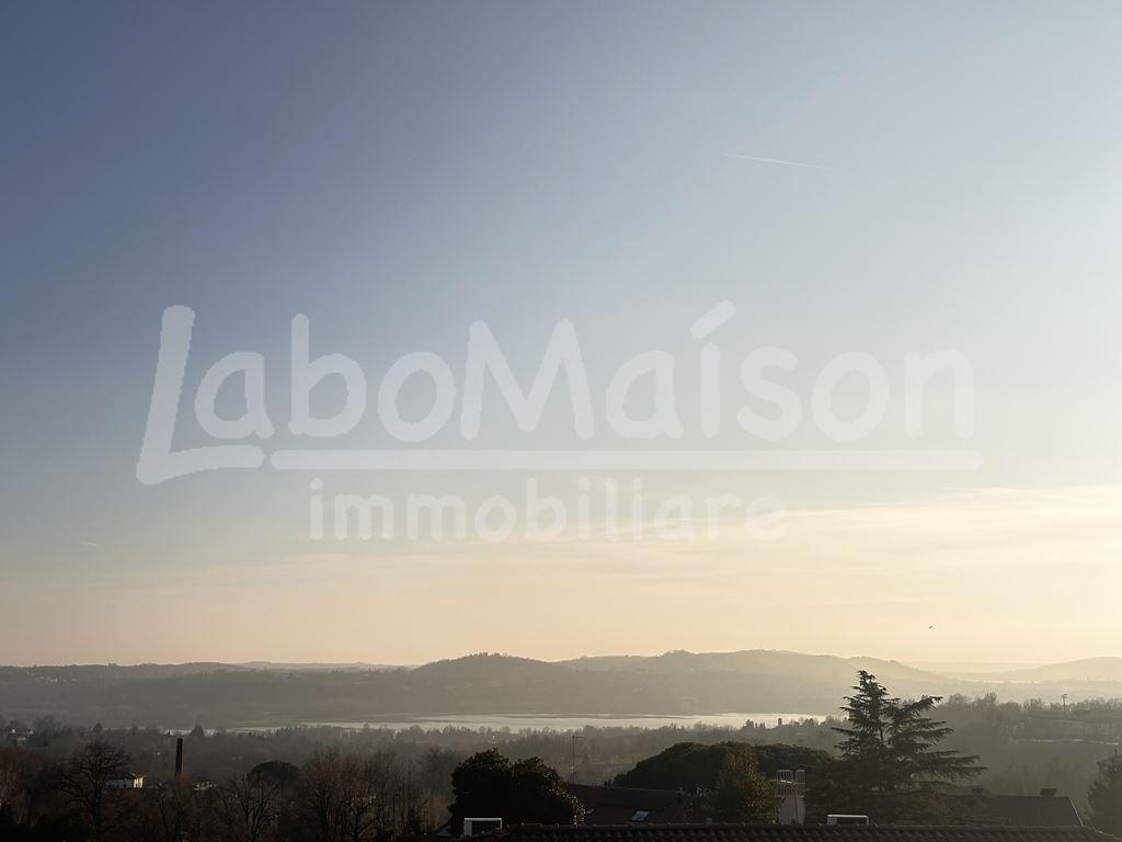 Sale Appartamento, Varese foto