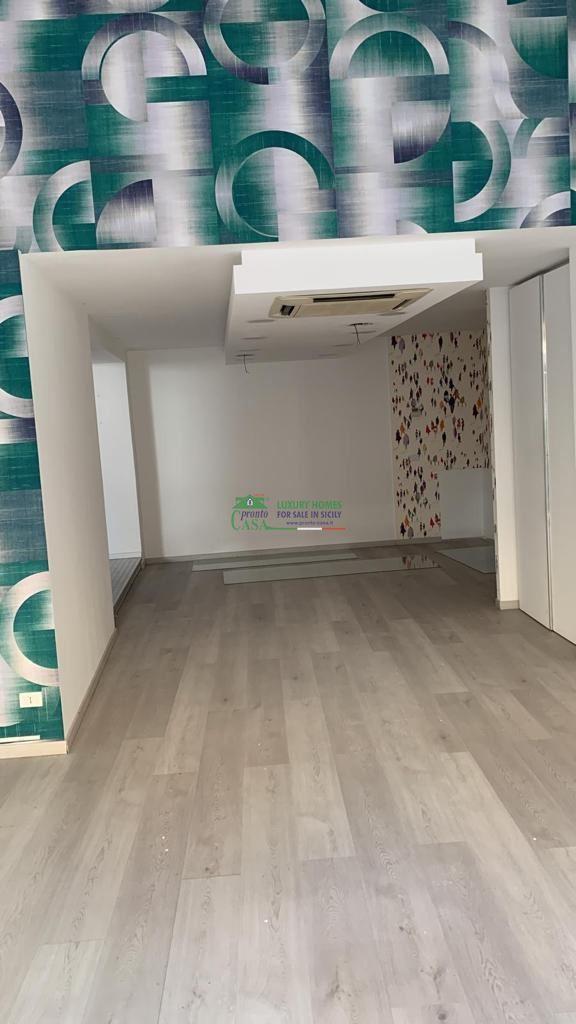 Affitto Immobile Commerciale, Comiso foto