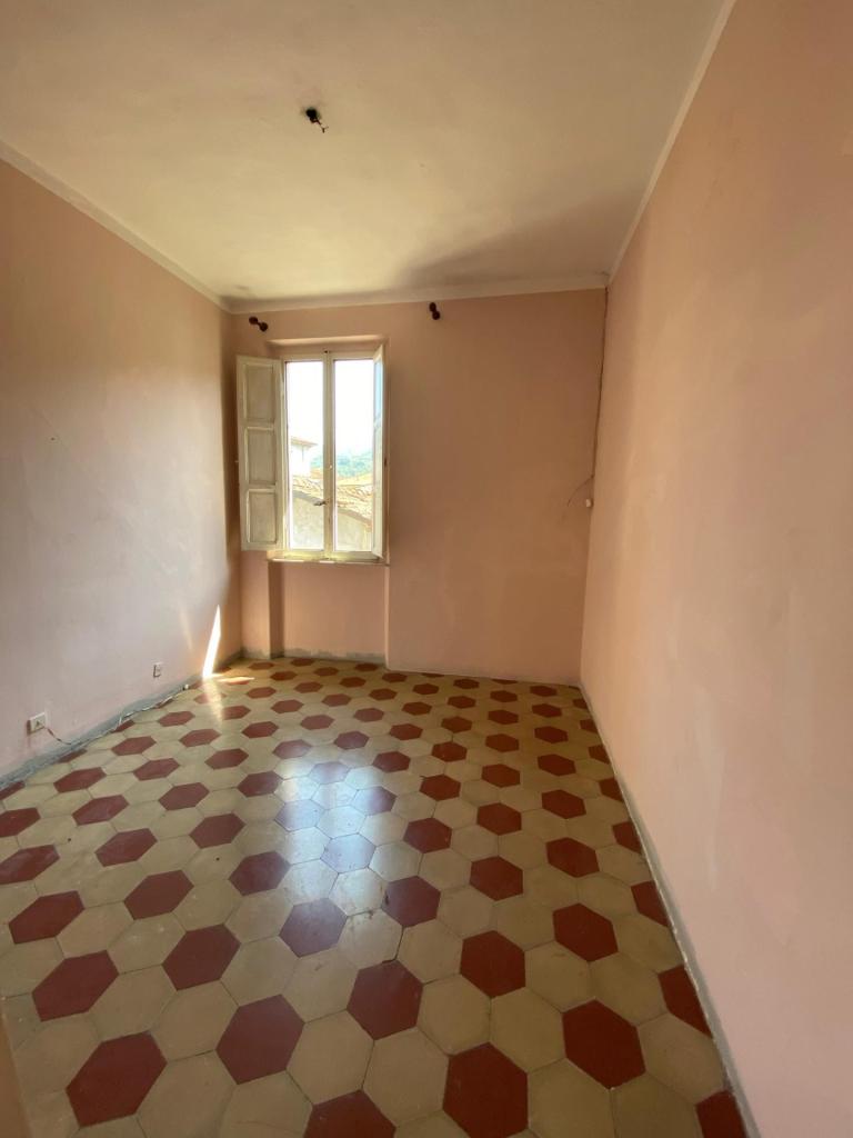 Vendita Appartamento, Barga foto