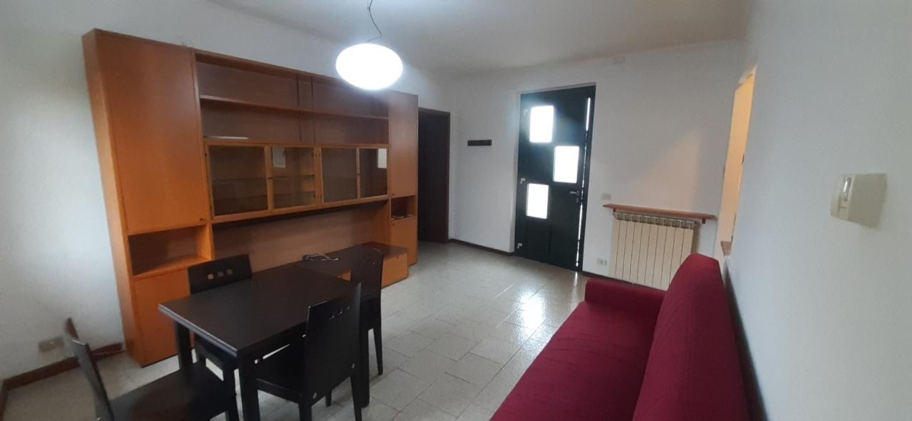 Affitto Bivani, Cardano al Campo Affitto Bivani, Cardano al Campo foto