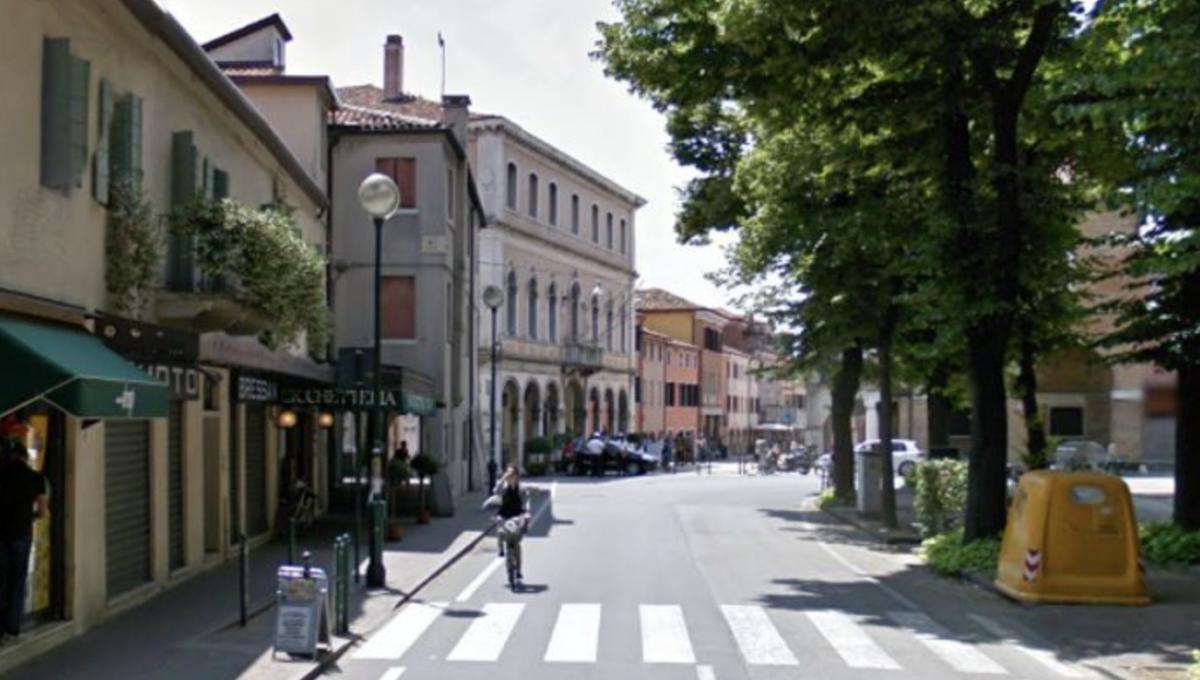 Affitto Box, Venezia foto