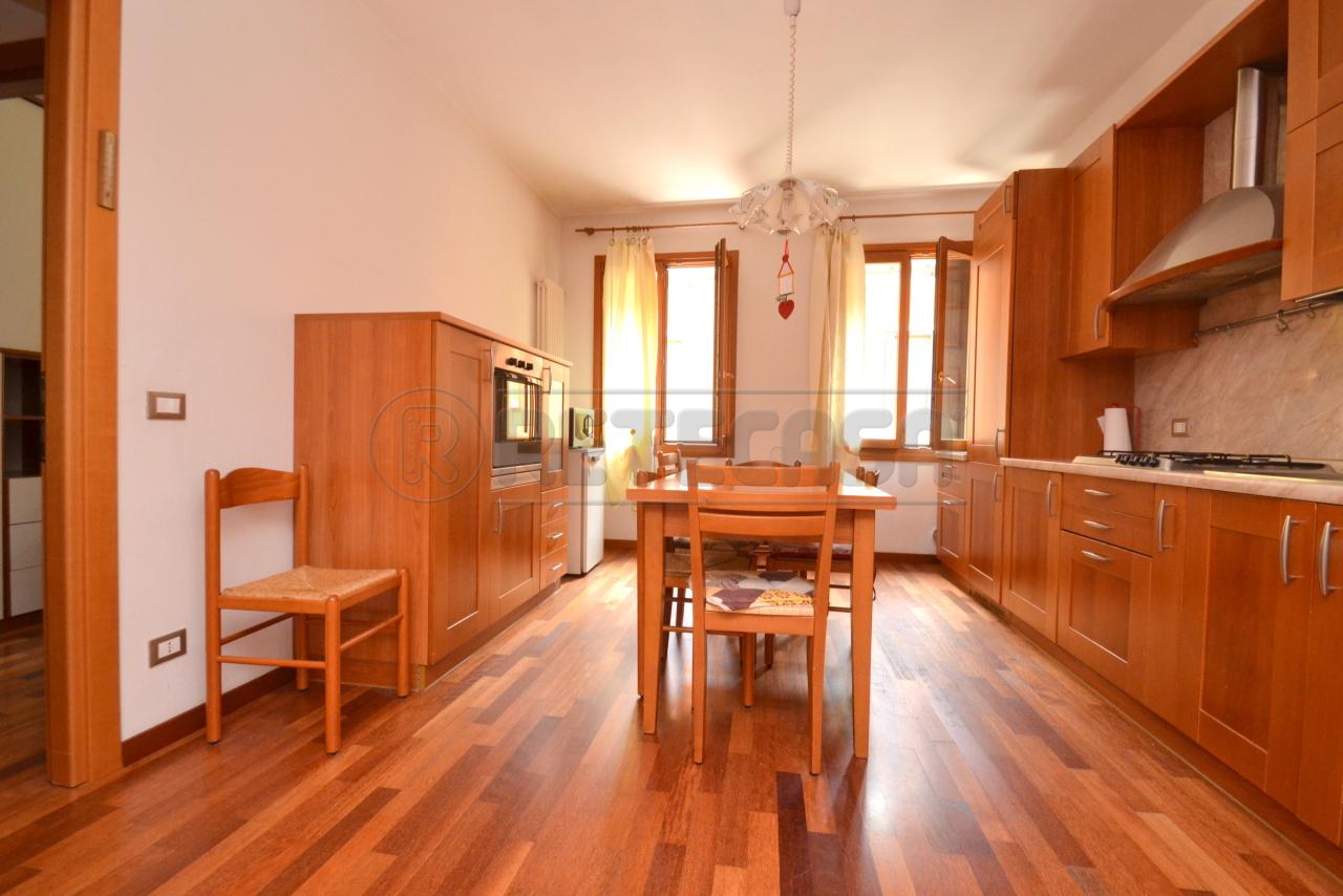 Vendita Quadrivani, Valdagno Vendita Quadrivani, Valdagno foto