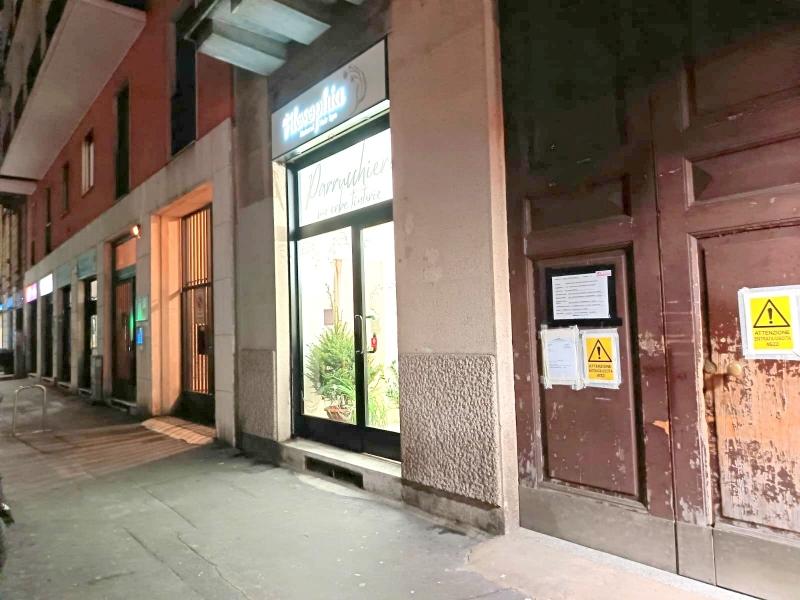 Affitto Negozio, Milano foto
