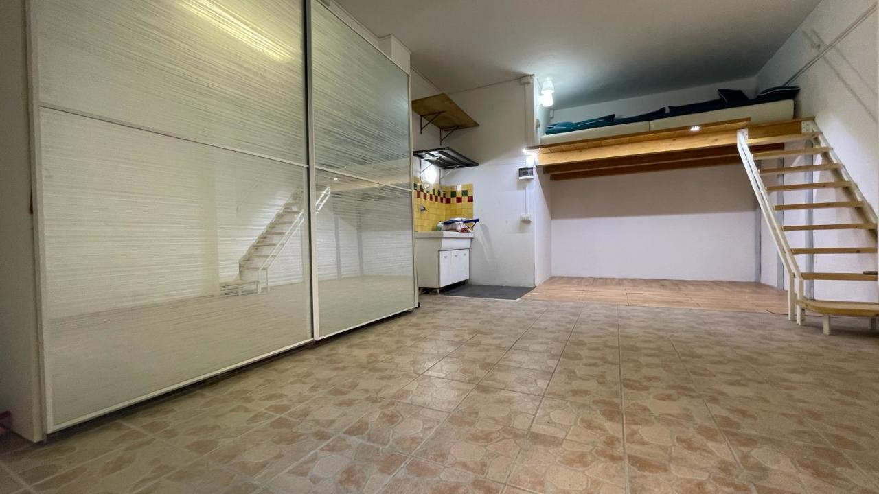 Vendita Monovano, Savona Vendita Monovano, Savona foto