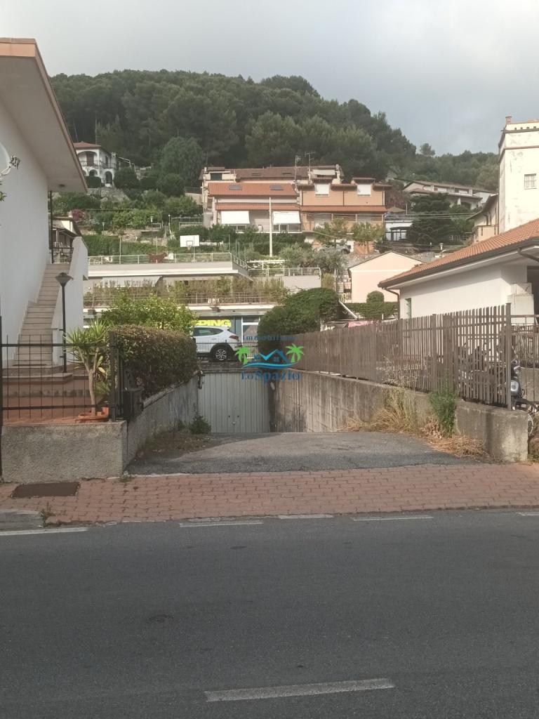 Vendita Monovano, Andora Vendita Monovano, Andora foto