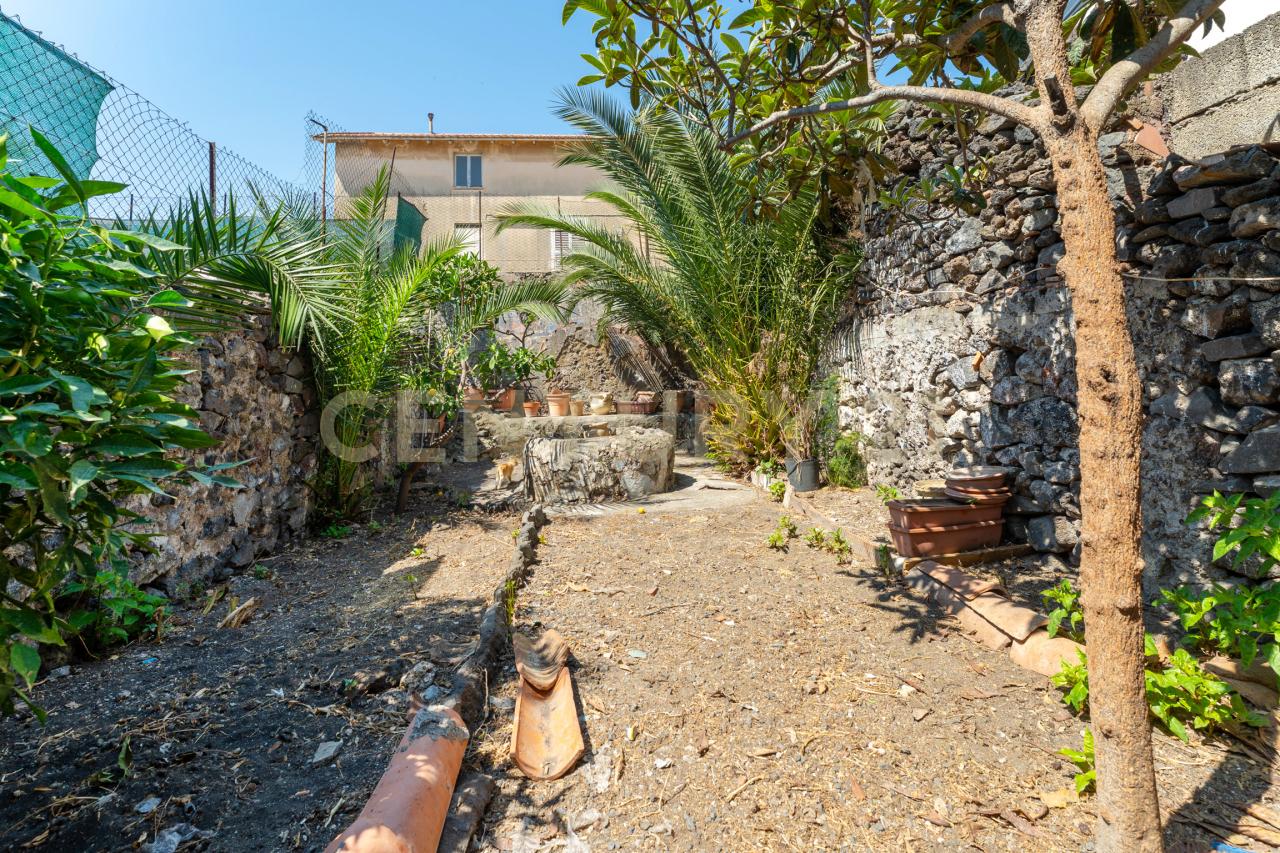Vendita Quadrivani, Catania foto