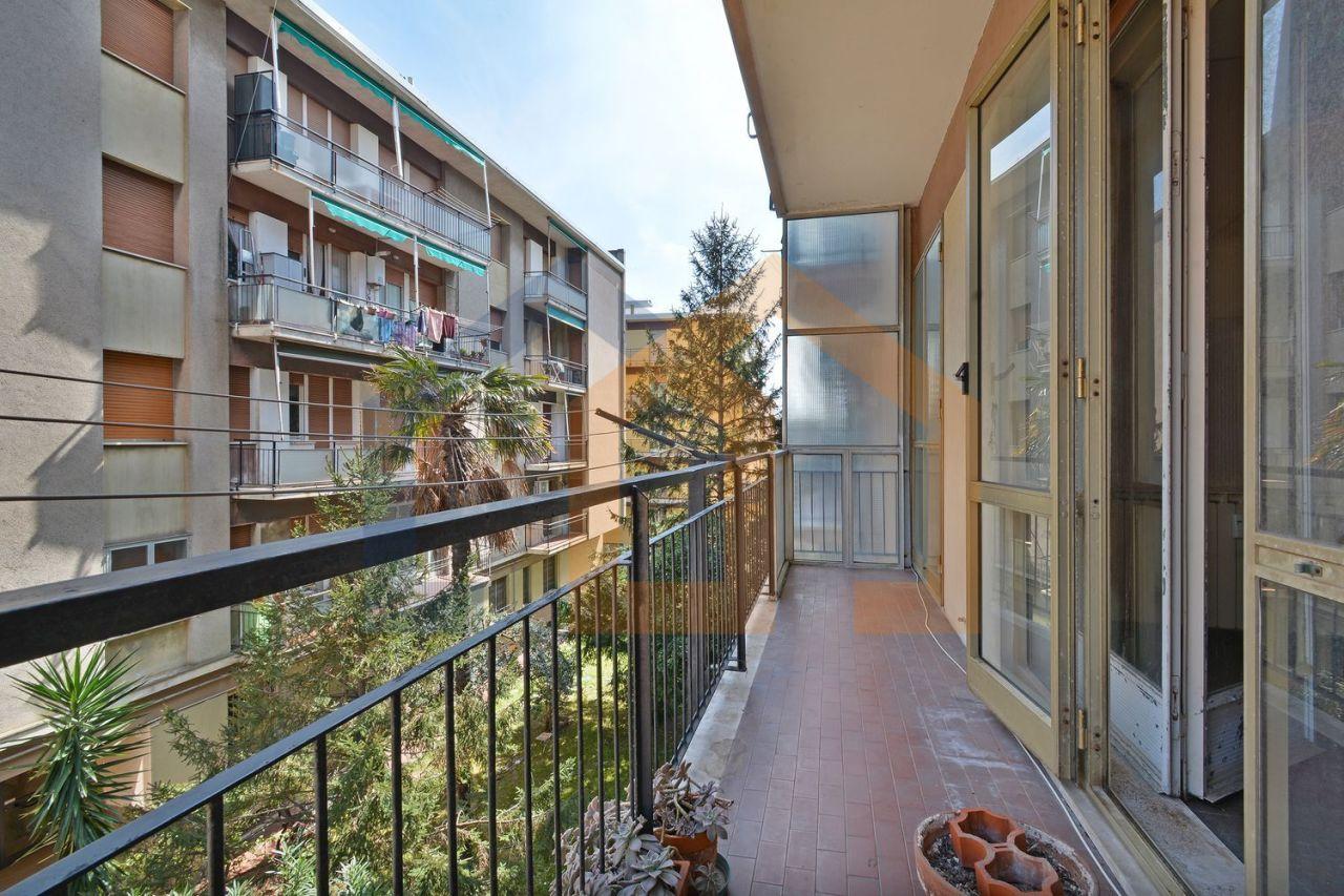 Vendita Quadrivani, Albisola Superiore Vendita Quadrivani, Albisola Superiore foto