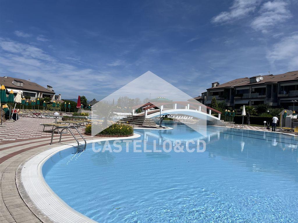 Sale Appartamento, Desenzano del Garda foto